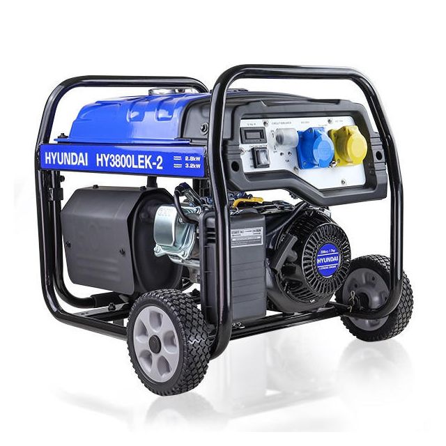 Hyundai  3.2kW / 4.00kVa* Recoil / Electric Start Site Petrol Generator
