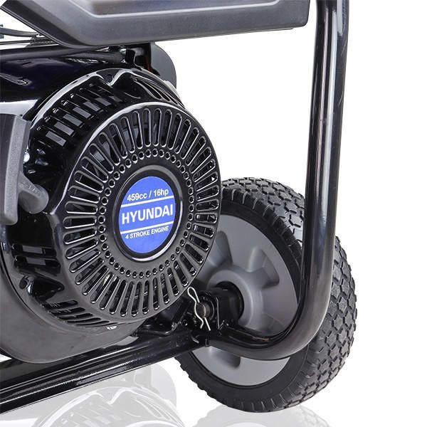 Hyundai The 8kW/10kVA* Recoil and Electric Start Site Petrol Generator