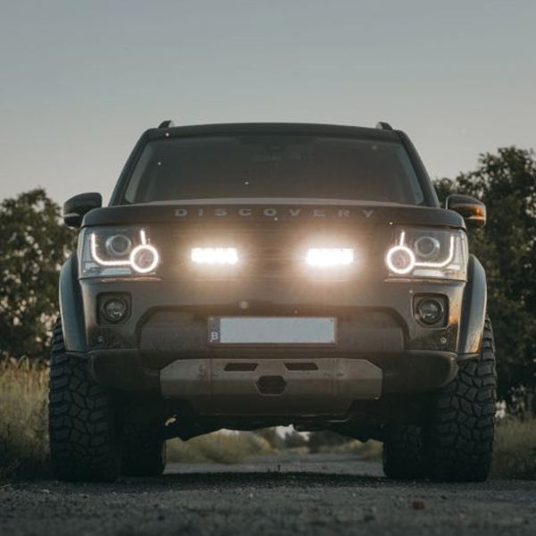 Lazer Lamps Land Rover Discovery 4 (2014+) Grille Kit